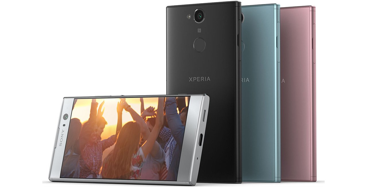 обзор линейки смартфонов Sony Xperia в белом, черном, зеленом и розовом цвете